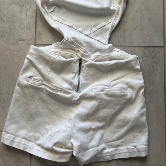 3x1 Backless Romper - Picture 6 of 7